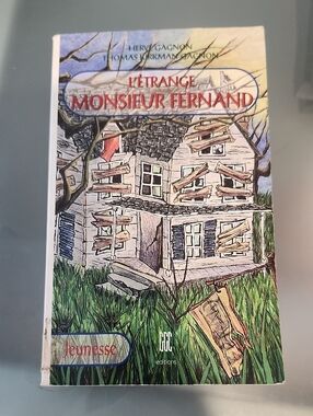 📚 4/$20 📚 L'Étrange Monsieur Fernand - French Novel